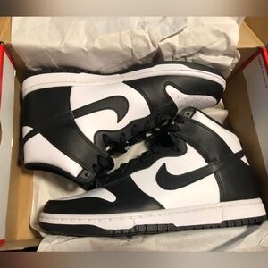 Nike Dunk Hi Retro Black/White- Total Orange
